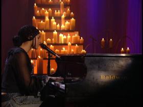 Alicia Keys Someday We'll All Be Free (Live)
